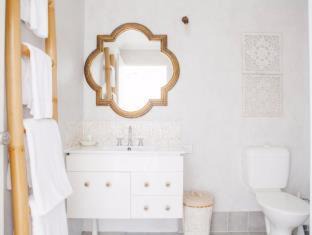 Byron Bay Hotel | The Lord Byron
