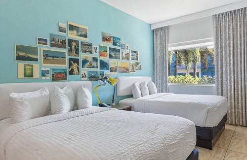 St. Pete Beach Hotel | The Luce, St. Pete Beach, a Tribute Portfolio Hotel