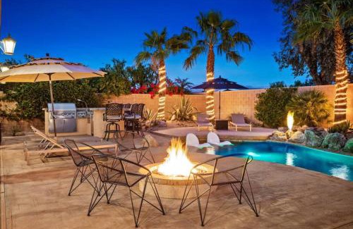 Las Brisas North House | The Luxe House With Resort Style Pool