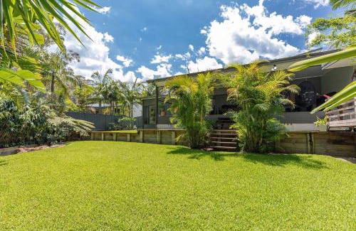Smiths Lake House | The Mac