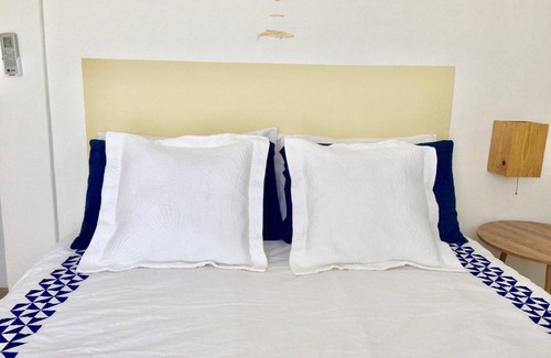 La Paz Bed & Breakfast | The Mantarraya Outpost Bed & Breakfast