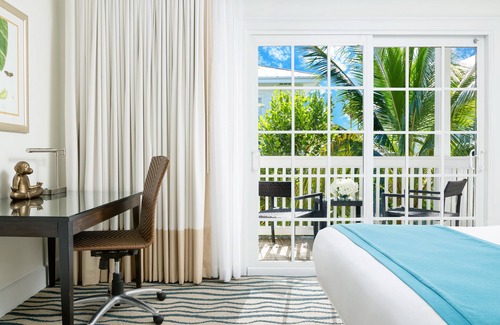 Historic Seaport Hotel | The Marker Key West Harbor Resort