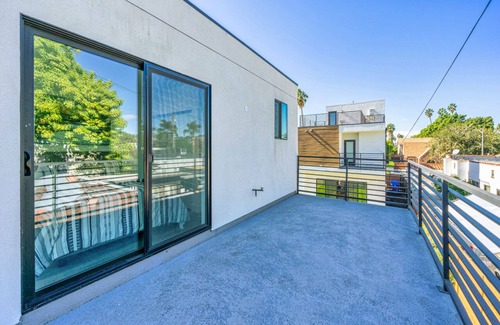Fairfax District House | The Melrose in Los Angeles