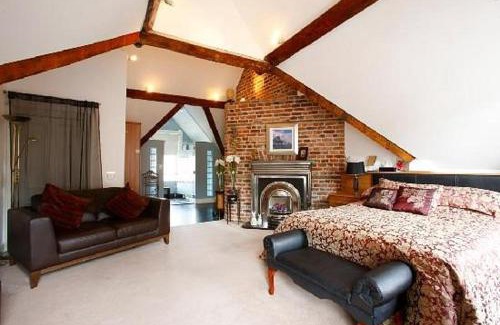 Temple Bar House | The Merchant House