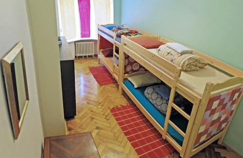Liberty Avenue Hostel | The Monk's Bunk Kaunas