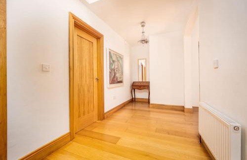 Tramore House | The Moorings- near the sea