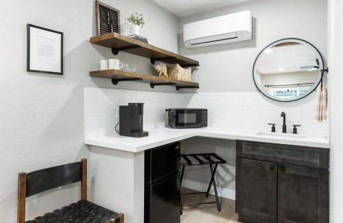 Three Rivers House | The Moro | Sequoia Motel RM3