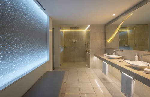 City Centre Dublin Hotel | The Morrison Dublin, Curio Collection by Hilton