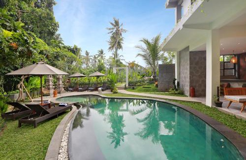 Melayang House | The Nani