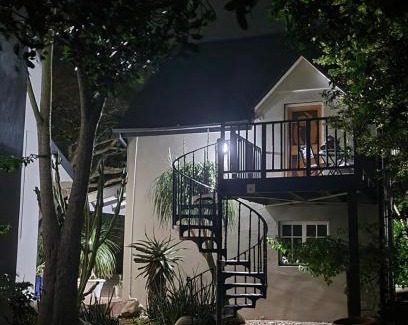Port Elizabeth Apartment | The Nest at Au Petit Paradis