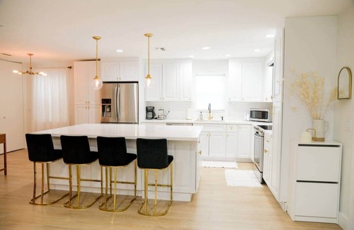 Downtown Hollywood House | The Nest in Hollywood