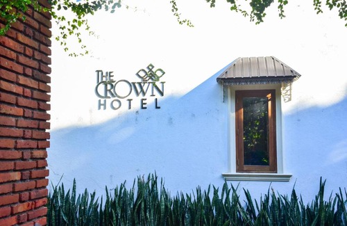 Dambulla Hotel | The New Crown Hotel