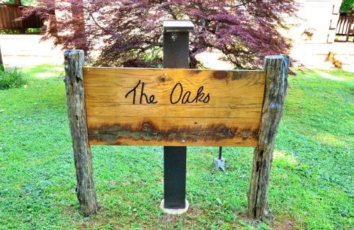 Whittier House | The Oakes