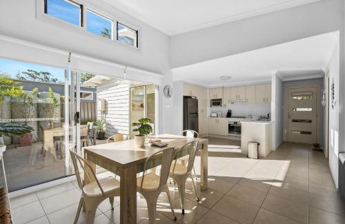 Huskisson House | The Oasis of Calm by Experience Jervis Bay