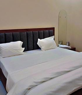 Vrindavan Hotel | The Ocean Inn Home Stay