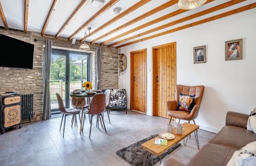 Cribyn House | The Old Cowsheds 3 - Mynach - Uk49788