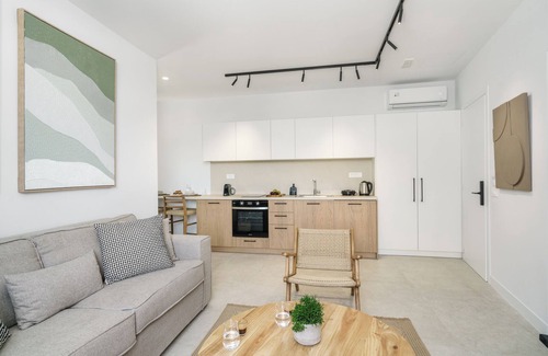 Rethymno Apartment | The Old Distillery Premium Suites