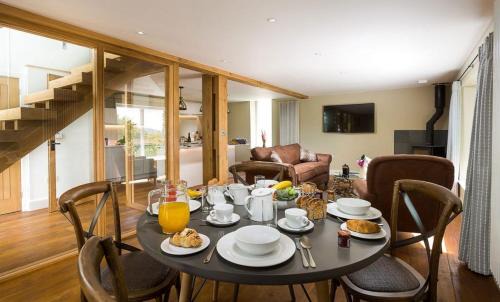 Kendal House | The Old Grain Store