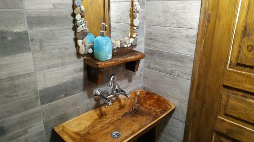 Madzharovo House | The Old Nest