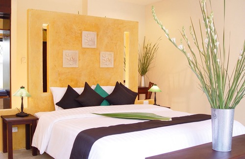 Karon Resort | The Old Phuket - Karon Beach Resort