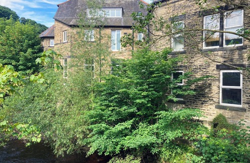 Wadsworth Cottage | The Old Riverside School House