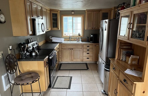 Tierra Del Mar Cabin | The Oregon beach cabin is a couple of minutes from a quiet beach.