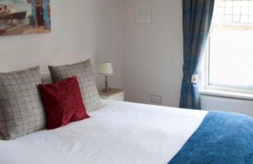 Oxford House | The Osney Arms Guest House