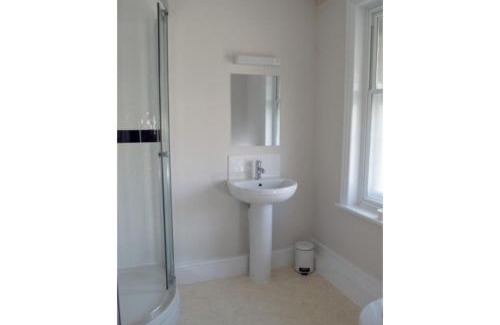 Oxford House | The Osney Arms Guest House