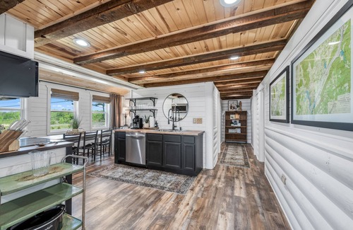 Section Cabin | THE OVERLOOK on the Brow!