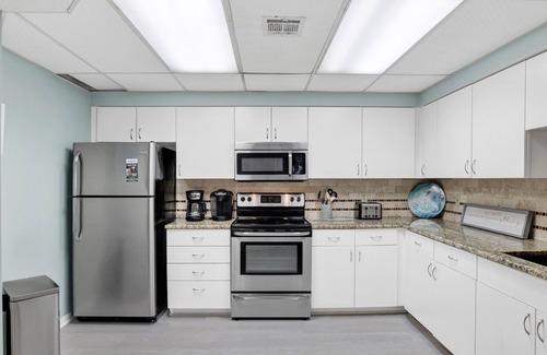 Orange Beach Condo | The Palms 1014 | Spacious 2 bedroom OBA beach front condo!