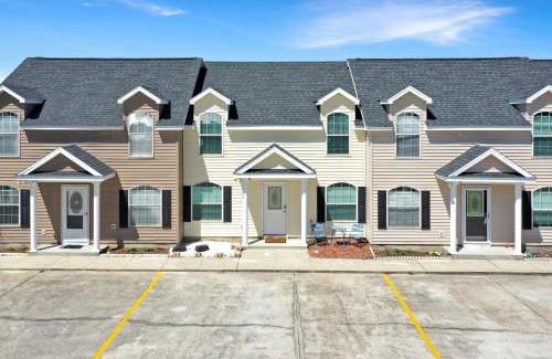 Palms House | The Palms 2B by Pristine Property Vacation Rentals