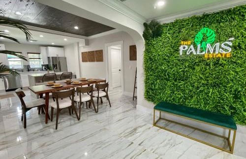 Palm Beach - West Palm Beach Villa | THE PALMS 3BR-Minutes to Beach, Scuba, Downtown, Airport