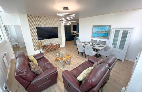Theatreland Birmingham Apartment | The Penthouse Of Opulence