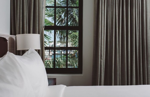 Key West Hotel | The Perry Hotel & Marina Key West