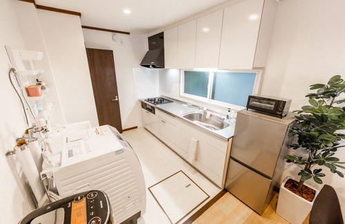 Shiroishi House | The Phoenix