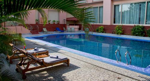 Alambagh Hotel | The Piccadily