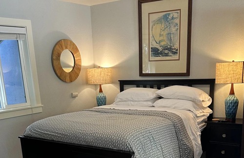Grass Valley Hotel | The Pines Inn and Cottages