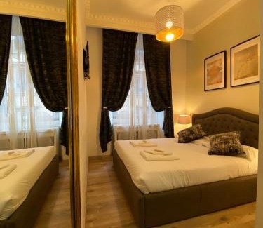 Rione XVIII Castro Pretorio House | The Place In Rome Guest House