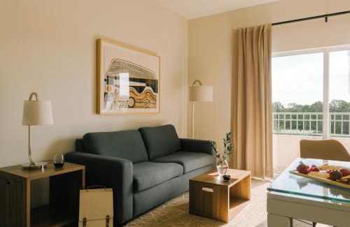 Florida Center Apartment | The Point Universal by Edge near Epic