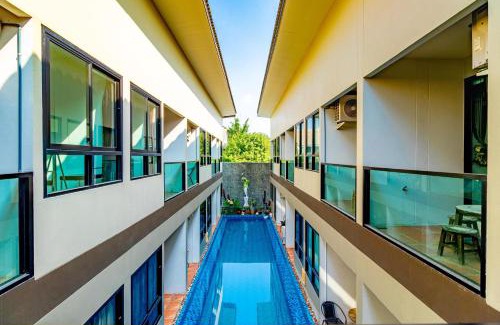 Ramkhamhaeng Hotel | The Pool Resort
