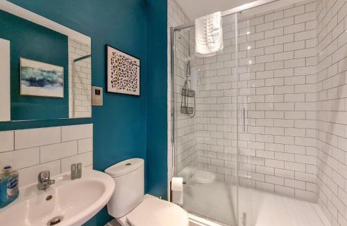 Barnwood Apartment | The Post House Green by Fortuna Property