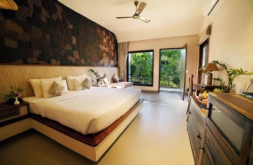 Sawai Madhopur Resort | “ The Pugmark “ – A Wildlife Resort”