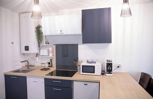 Le Chatelet-en-Brie Apartment | THE QUIET NEST IN THE COUNTRY OF FONTAINEBLEAU