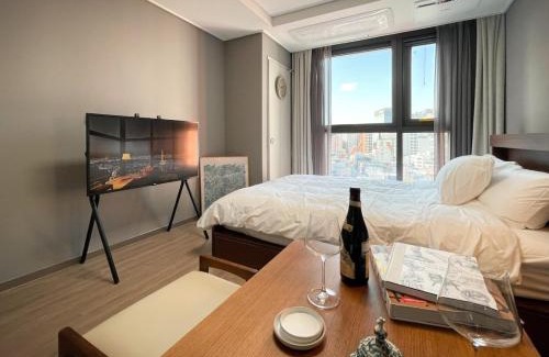 Jung-gu Apartment | The Raffinato Hotel Residece at Myeongdong