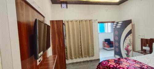 Ayodhya Hotel | The Ram Krishna Palace