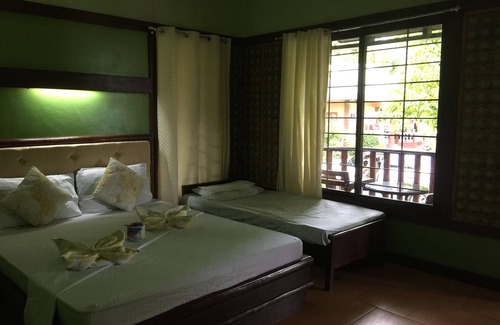 Panglao Hotel | The Red Palm Resort