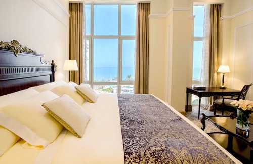 Al-Bidea Hotel | The Regency Hotel, Kuwait