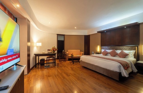 Statue Hotel | The Residency Tower