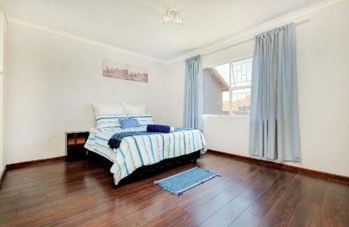 Greater Johannesburg Metropolitan Area Apartment | The Resting Nest