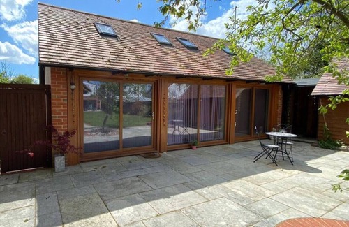 Chichester Ski Chalet | The Retreat, A Relaxing Getaway for Couples